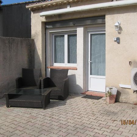 Appartement Avec Chambre En Mezzanine Rognac Exterior photo