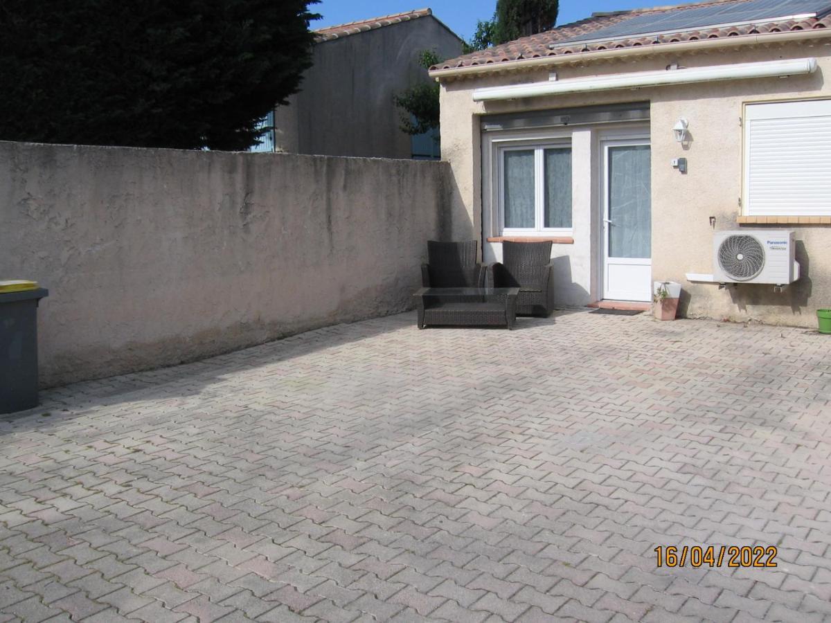 Appartement Avec Chambre En Mezzanine Rognac Exterior photo